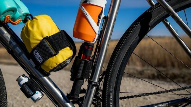 How to Carry a Water Bottle on Your Electric Bike: Easy Solutions